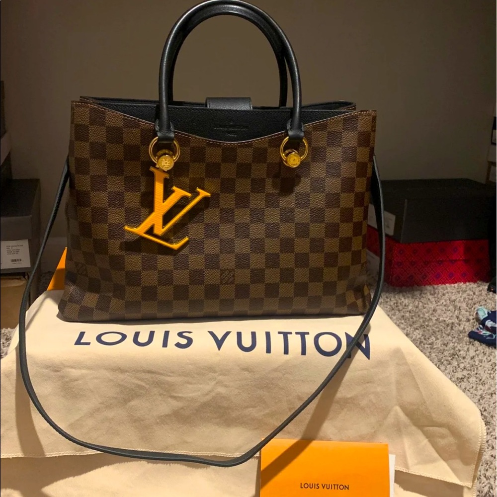 Louis Vuitton LV Riverside